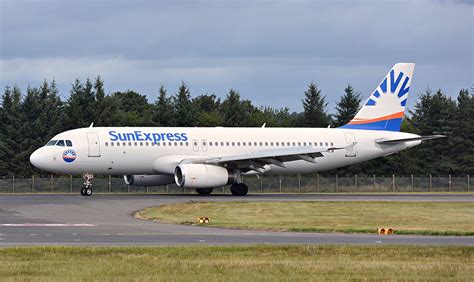 Yl Mln Airbus A Sun Express Edinburgh Airport Flickr