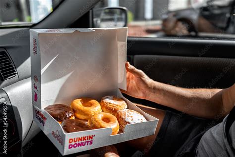 Dunkin Donuts Dozen Box