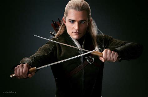 Legolas Fighting Hobbit