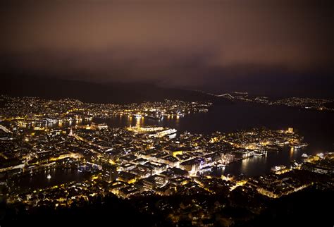 Bergen Bei Nacht Foto And Bild Europe Scandinavia Norway Bilder Auf