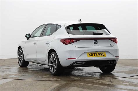 Find A Used White SEAT Leon FR Sport 1 4 E HYBRID DSG Auto AFV 204 6