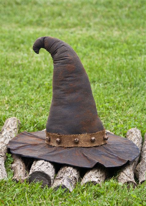 Primitive Witch Hat Original Design By Linda Ciotoli Classic Threads