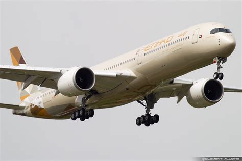 Eerste Airbus A Voor Etihad Heeft Een Tintje Luchtvaartnieuws