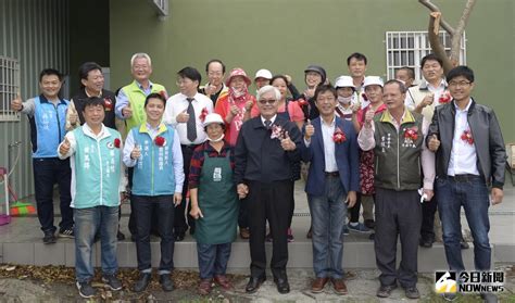 梧北長青食堂揭牌 李進勇擔任志工與長者暖心共餐 地方 Nownews今日新聞