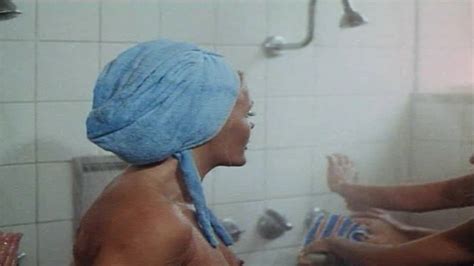 Naked Elke Boltenhagen in Gefährlicher Sex frühreifer Mädchen