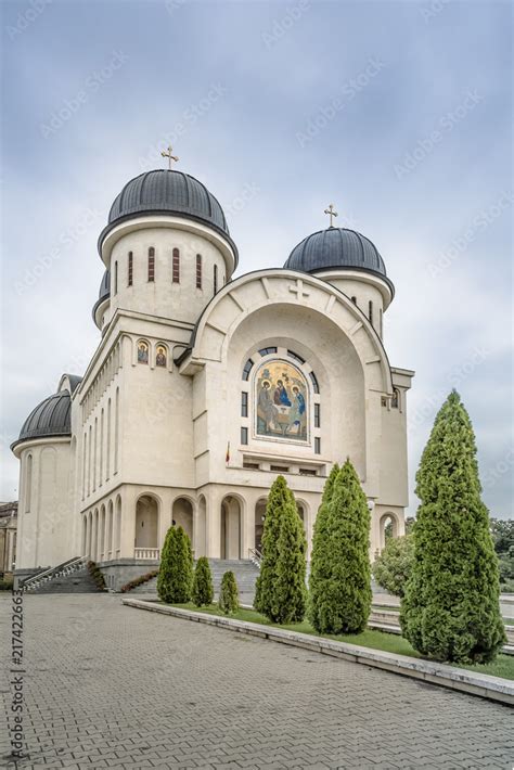 Holy Trinity Cathedral Orthodoxe Kathedrale In Center Of Arad Crisana