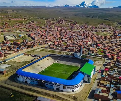 El estadio más alto del mundo lo habilitaron en Bolivia para la