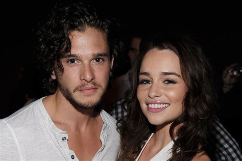 Emilia Clarke is the First Game of Thrones Cast Member to Admit Jon Snow Might Return | Vanity Fair