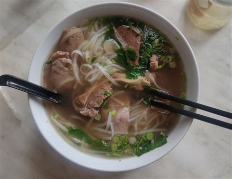 Fat Pho Riau Bandung Lengkap Menu Terbaru Jam Buka No Telepon