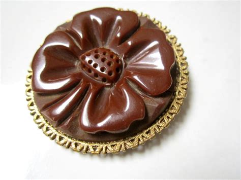 Vintage Deeply Carved Bakelite Brooch Brown Clover Flower Etsy