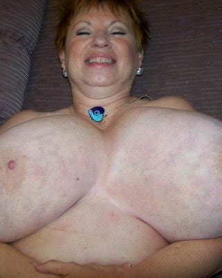 Mature With Huge Boobs Poser Porn Pictures Xxx Photos Sex Images Pictoa