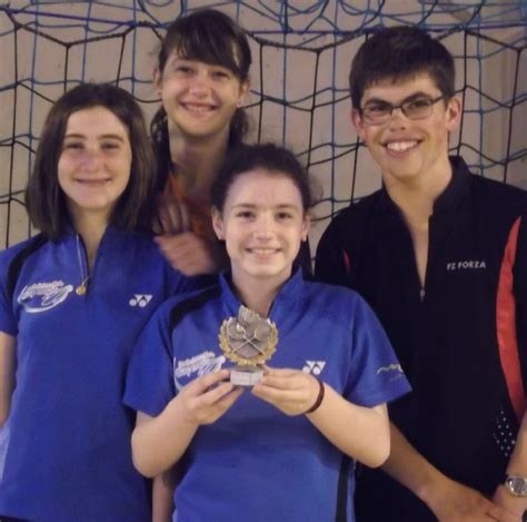 Badminton Troph E D Partemental Jeunes Les Filles Trustent Les Finales