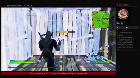 Live Su Fortnite Puntiamo Alle Vittorie In Solo Vs Squad Youtube