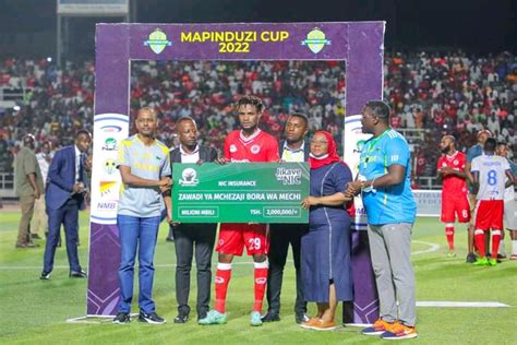 Tanzaniefoot Le Congolais Henock Inonga Homme Du Match De La Finale