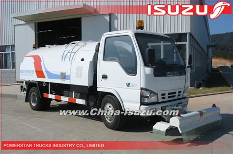 Hot Selling 3000L Burma Isuzu High Pressure Sewer Jetting Truck In