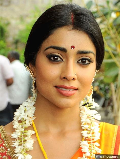 Shriya Saran Beautiful Hoot Stills Shriya Saran Shreya Saran Hd