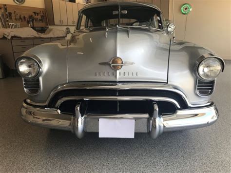 1949 Oldsmobile Futuramic 88 Club Sedan Fastback Deluxe Options