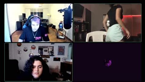 4 Hot Sexy Martu Boden Bikini Pics