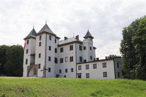 Zamek W Grodźcu Śląskim Otwarty Dla Turystów To Ewenement Na