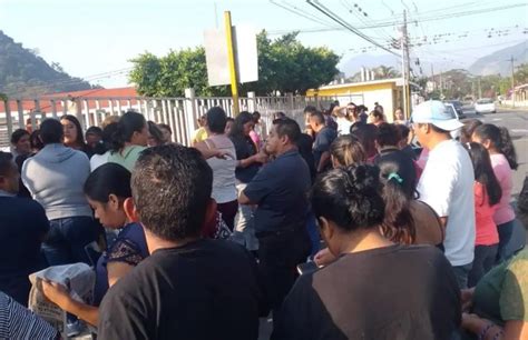 Separan del cargo a director de primaria de Ixtaczoquitlán Veracruz