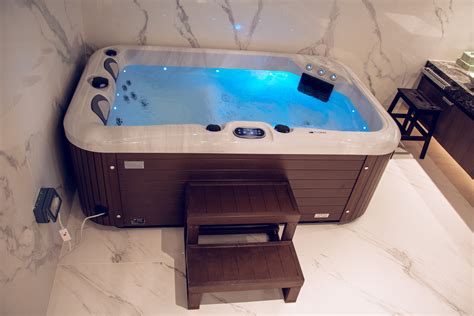 Elevate Your Lifestyle with Luxury Hot Tubs in Riyadh – HotTubKart