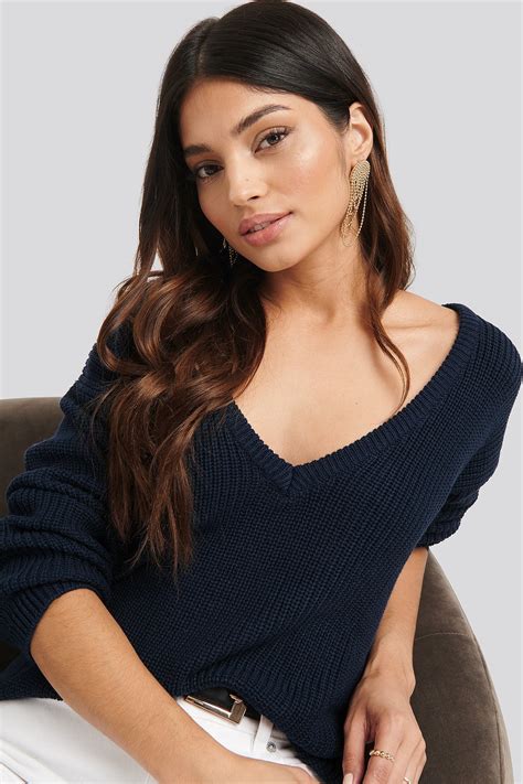 Deep Front V Neck Knitted Sweater Blue Na Kd