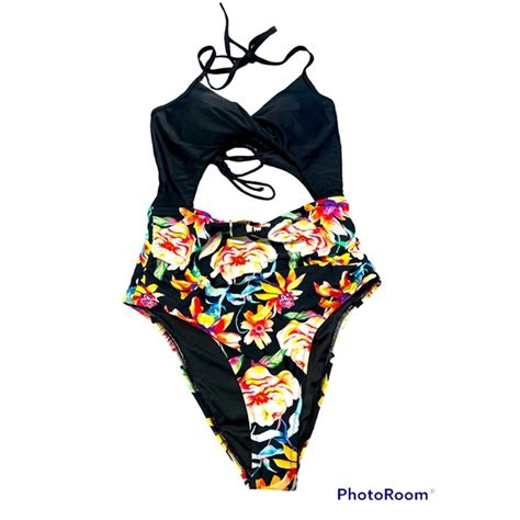 Cupshe Swim Cupshe Peek A Boo Bikini Poshmark