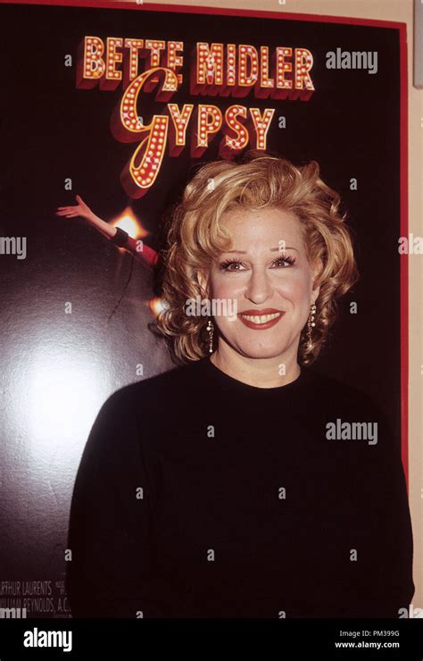 Bette Midler 1993 File Reference 1283 001jrc Stock Photo Alamy