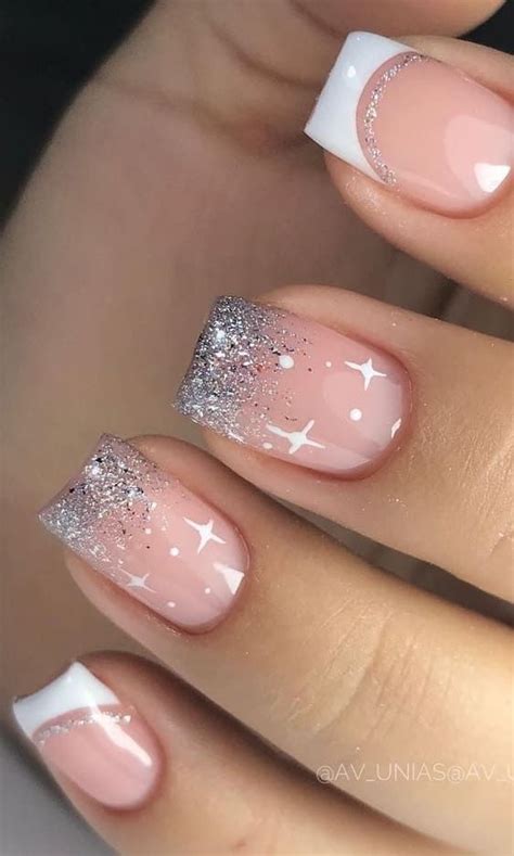 23 Dazzling Short New Years Nails For 2024 Actually Arielle