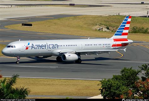 N579UW American Airlines Airbus A321 231 Photo By Juan Carlos Aponte