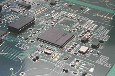 Benefits of Using Surface Mount Technology | Previous Magazine