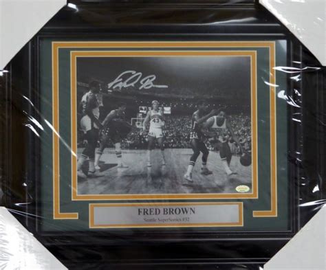 Nba Collectibles And Signed Basketball Memorabilia Sports Memorabilia