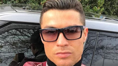 Cristiano Ronaldo Puts Glasses To Escape Of The Reality