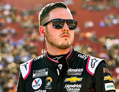 A Blow To The Bowtie Alex Bowman Out Of Daytona After Concussion