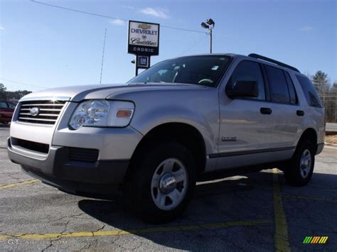 Silver Birch Metallic Ford Explorer Xls Gtcarlot