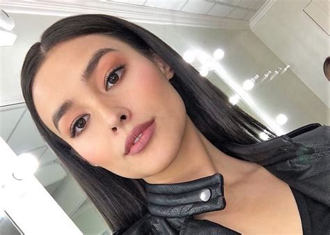 Liza Soberano Hailed As Worlds ‘most Beautiful Face For 2017 The Filipino Times