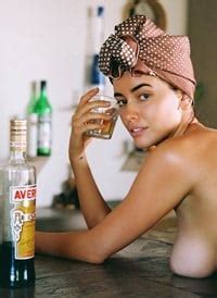 Sarah Stephens Ultimate Nude Photos Collection