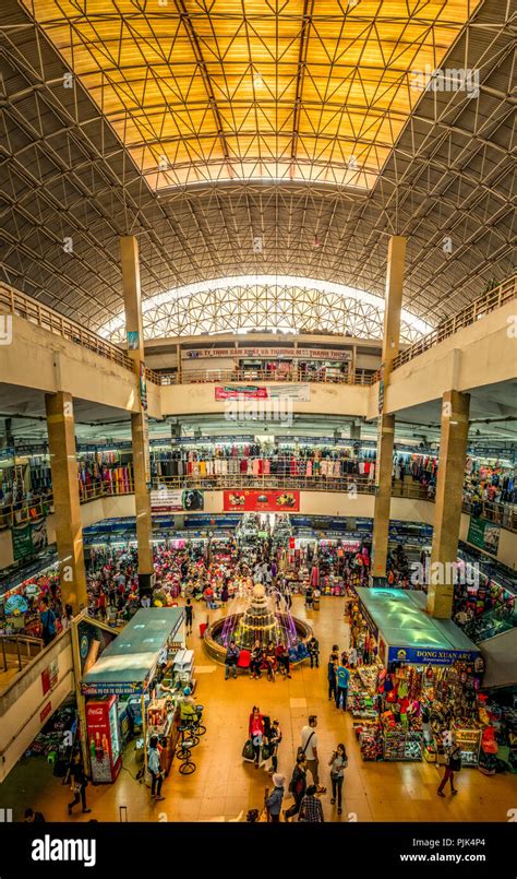 Asia Vietnam Hanoi Market Hall Dong Xuan Stock Photo Alamy
