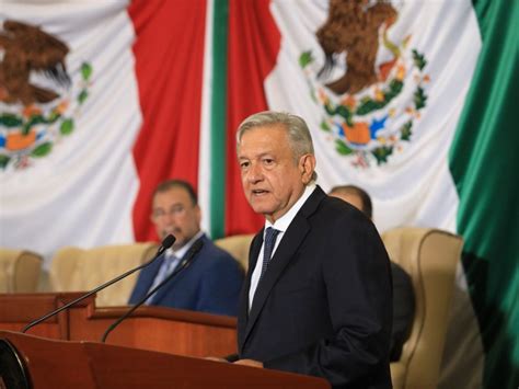 Avi N En El Que Viaj Amlo Tuvo Complicaciones Meganoticias