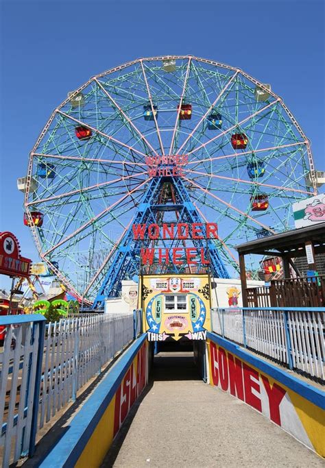 Wonder Wheel At The Coney Island Amusement Park Editorial Photography