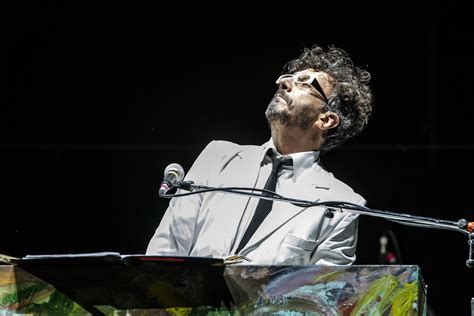 Fito Páez anuncia gira para celebrar los 30 años de El amor después