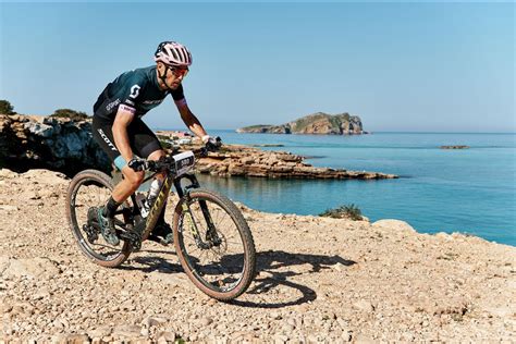 La Vuelta Ibiza SCOTT 2022 Vuelve Por Todo Lo Alto Cyclon Concept Store