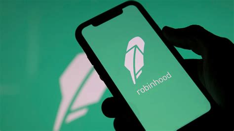 Robinhood CEO Bullish On Bitcoin ETF Amid European Expansion Plans