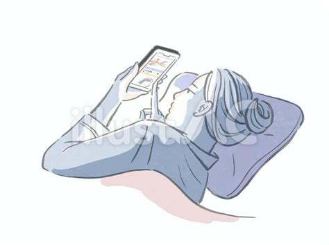 寝る前にスマホを見ている女性イラスト No 22862141／無料イラストフリー素材なら「イラストac」