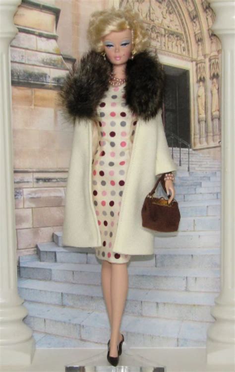 Pin By Zaida Guerrero On Muñecas Barbara Fashion Barbie Clothes Fashion Dolls