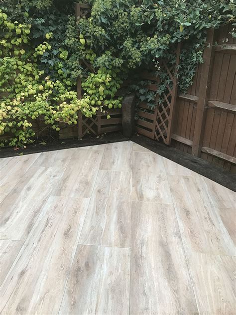 Wood Look Porcelain Paved Decking Area Paul Cass Landscapes Patios