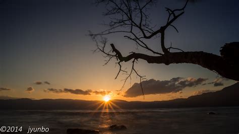 Wallpaper Japan Sunlight Sunset Sea Lake Reflection Sky Branch