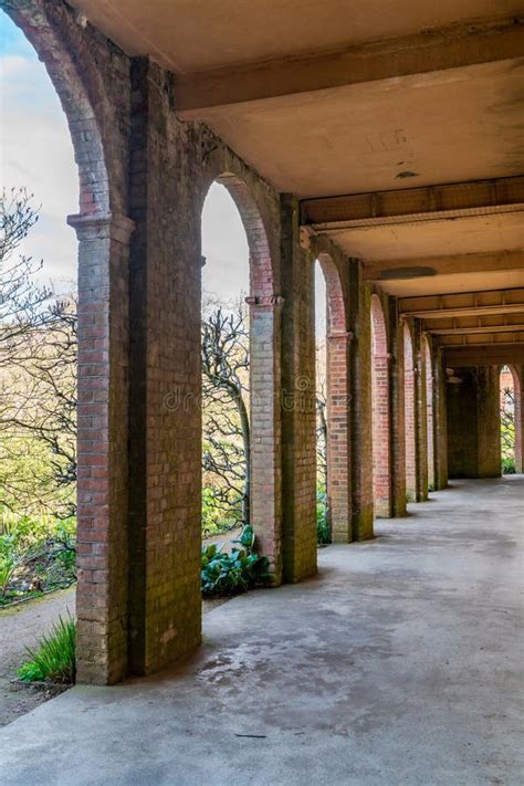 A Colonnade Of Brick Arches Stock Photo Image Of Arch Arbor 279922280