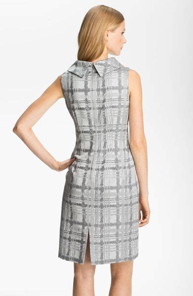 Tahari By Arthur S Levine Folded Neck Plaid Sheath Dress In Gray Grey