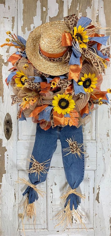 Scarecrow Wreath Tutorial Scarecrow Wreath Diy How To Make A Deco